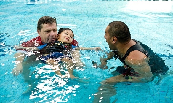 3-tips-to-assist-your-child-the-learn-to-swim-process