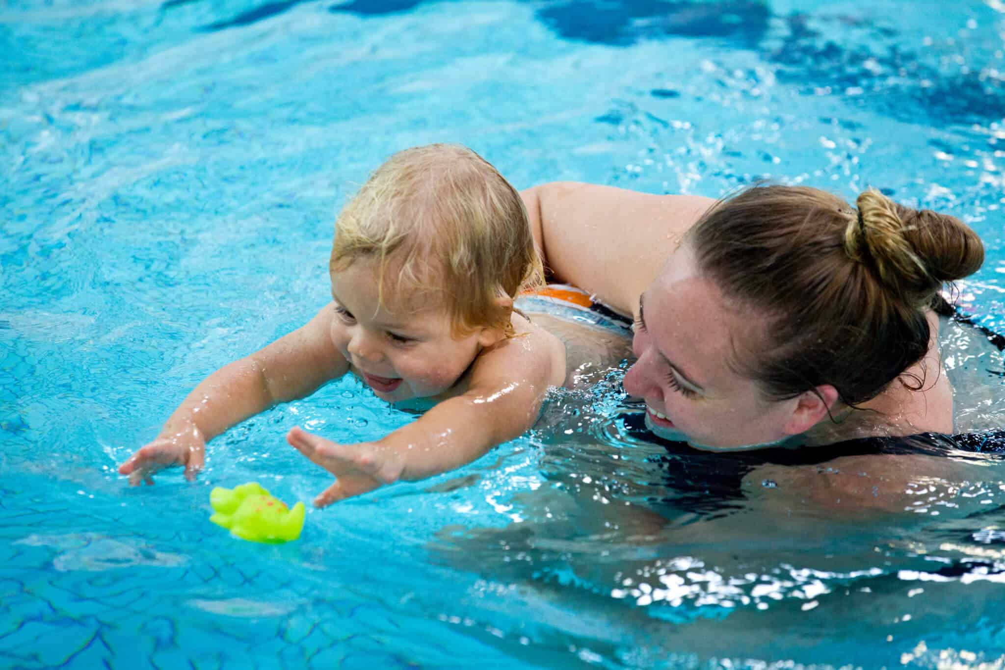 Why Swim Schools Need To Comply With Child Safe Standards